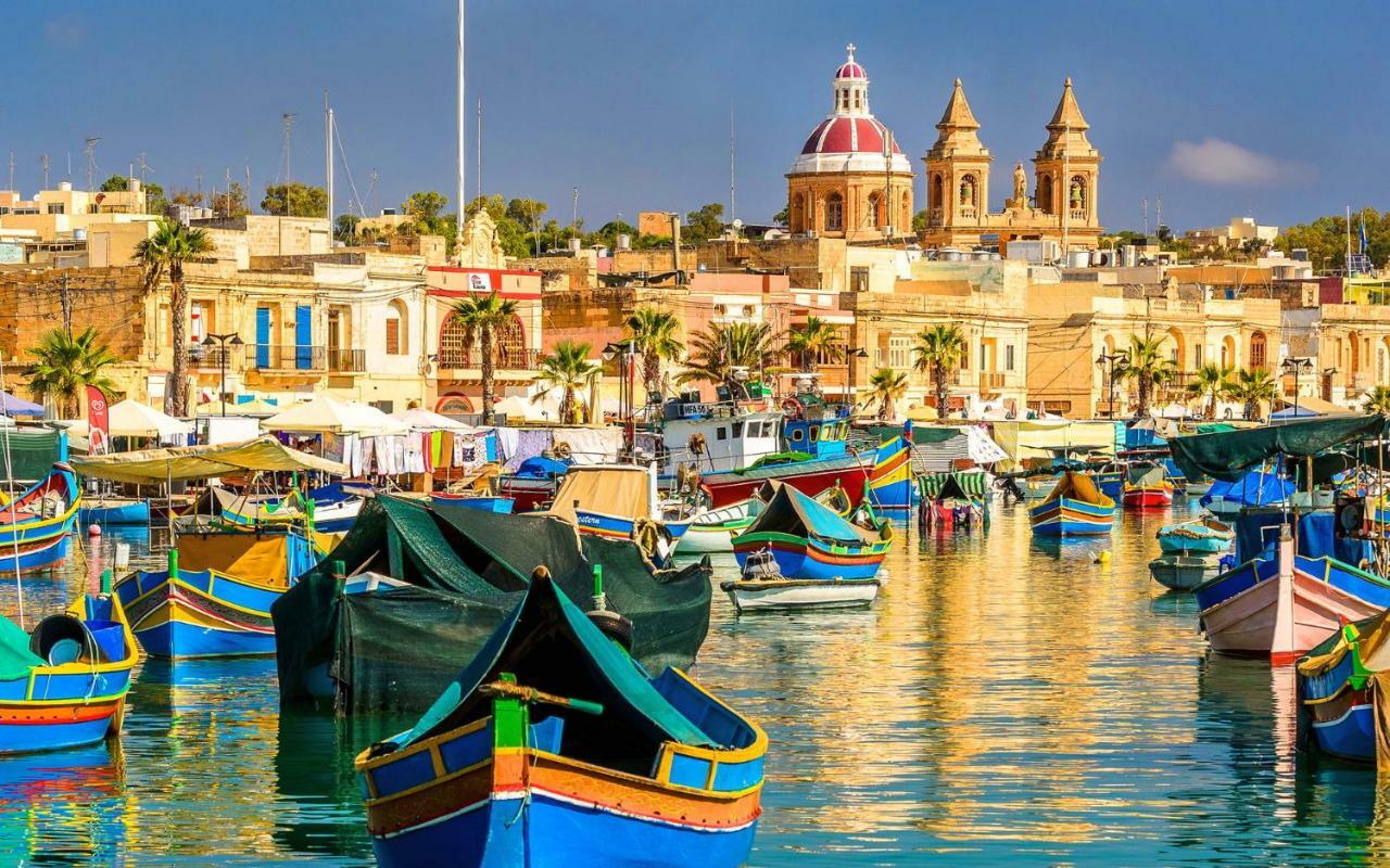 Stylish 3Br Apartment, Fantastic Location In Sliema Esterno foto